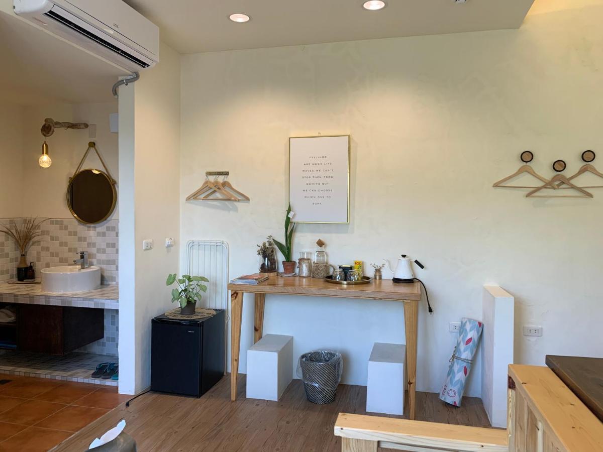 W24墾丁民宿墾丁大街一館bnb Extérieur photo