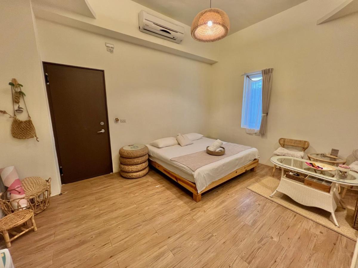 W24墾丁民宿墾丁大街一館bnb Extérieur photo