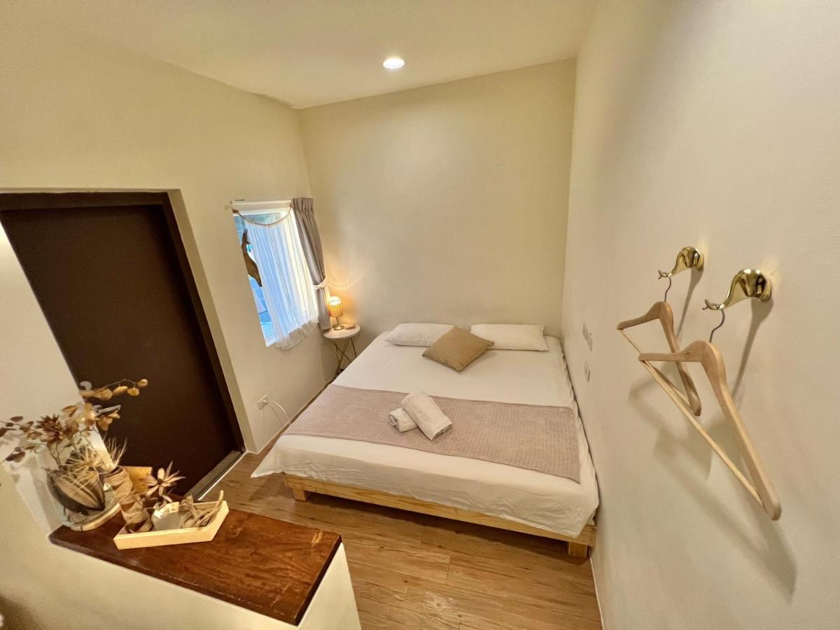 W24墾丁民宿墾丁大街一館bnb Extérieur photo