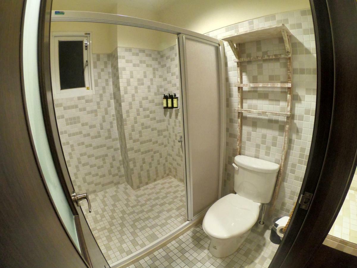 W24墾丁民宿墾丁大街一館bnb Extérieur photo